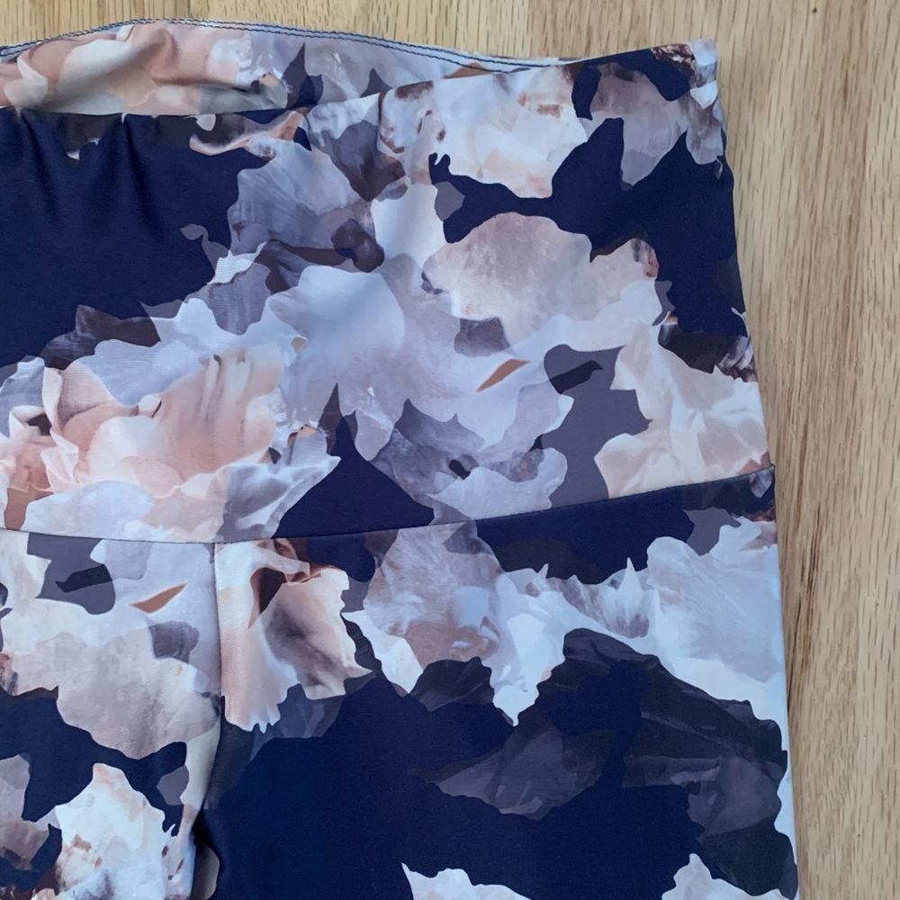 Beautiful Onzie leggings